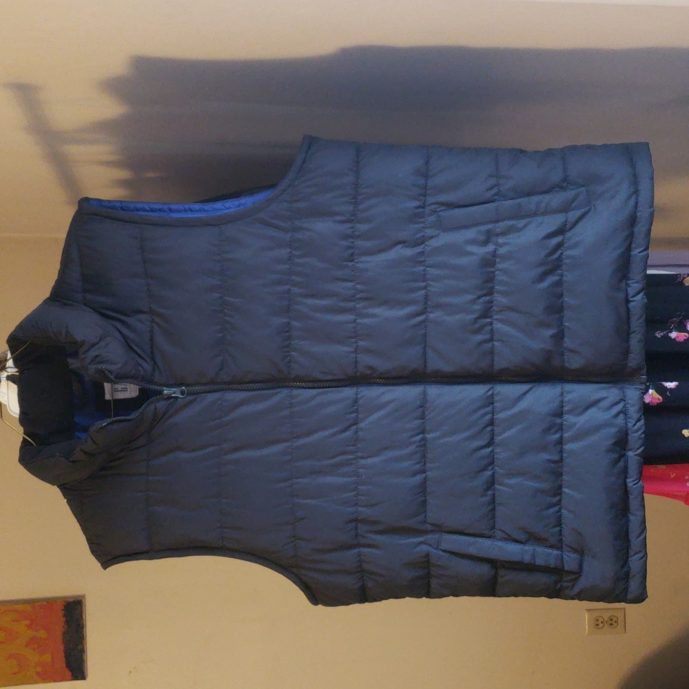 Gap vest